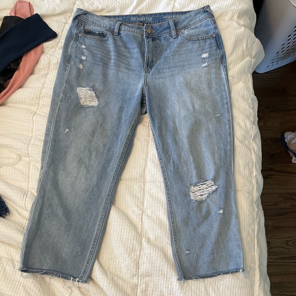 Sound style cropped jeans. Size 12